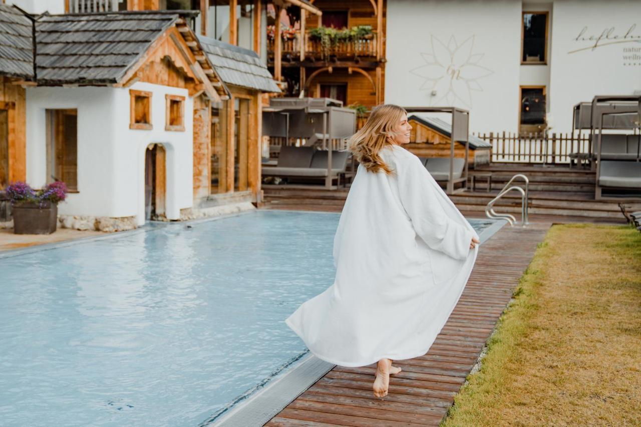 Natur- Und Wellnesshotel Hoflehner Haus im Ennstal Buitenkant foto